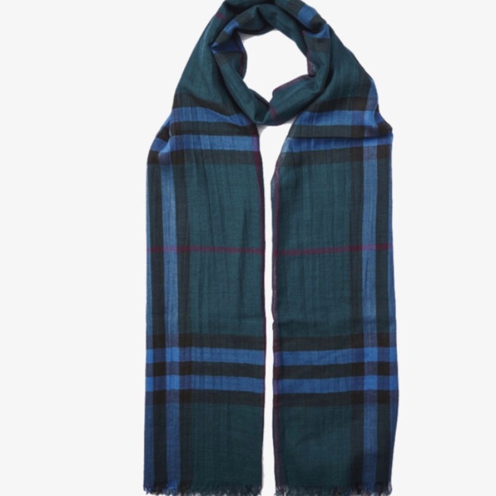 Burberry scarf